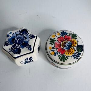 Vintage Set of 2 Delft Holland Floral Hand Painted Round Lidded Trinket Box